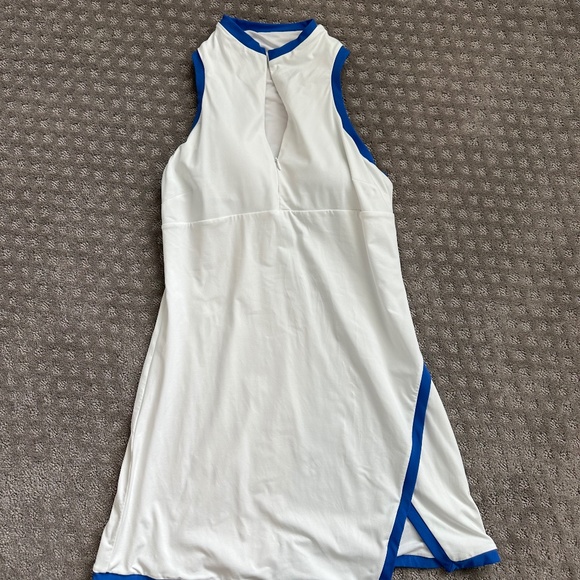 Michi athletic dress - Picture 1 of 2